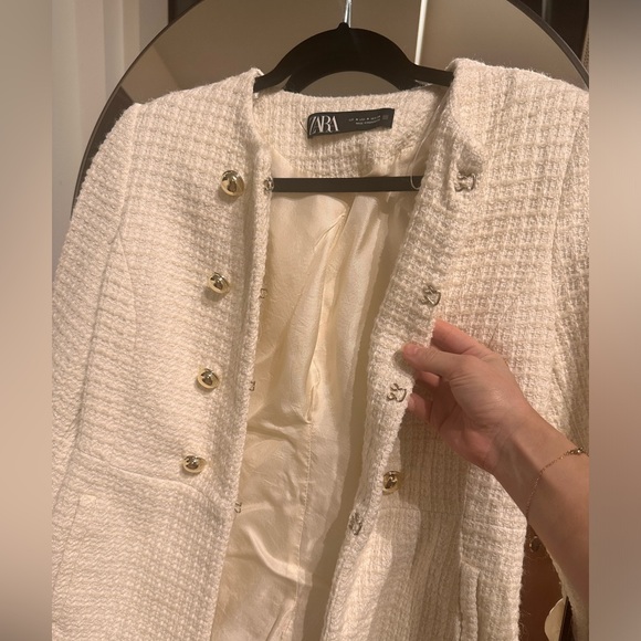 Zara Crème / White Textured Blazer - Picture 7 of 7